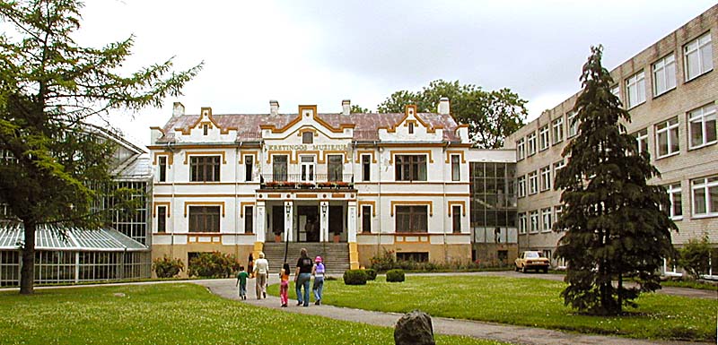 Kretinga Palace